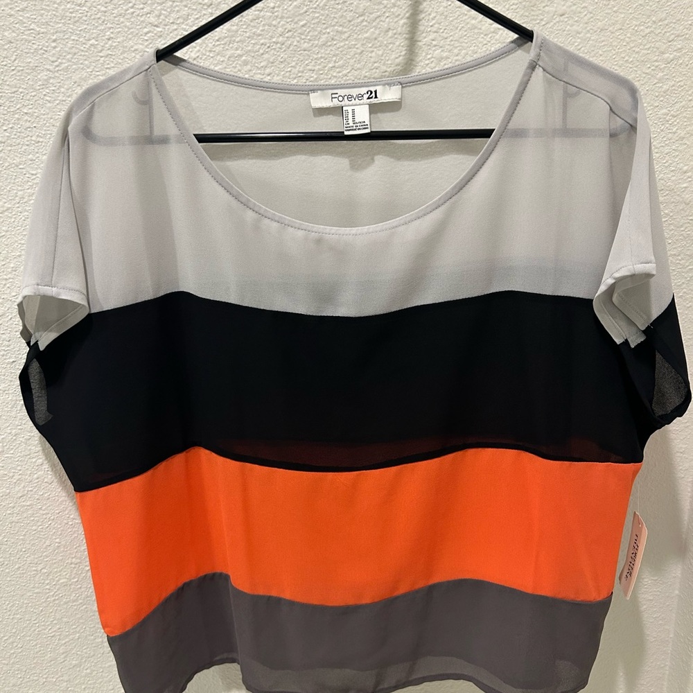 Forever 21 Boxy Gray, White and Coral Short Sleeve Blouse